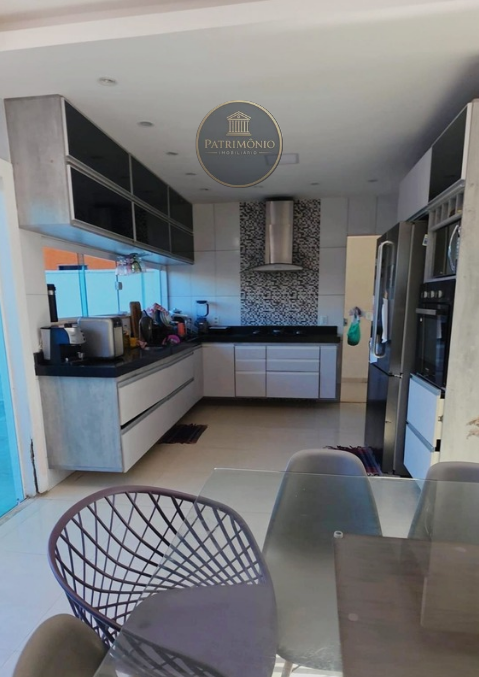 Casa no Condomínio Lagoa Azul - foto 2